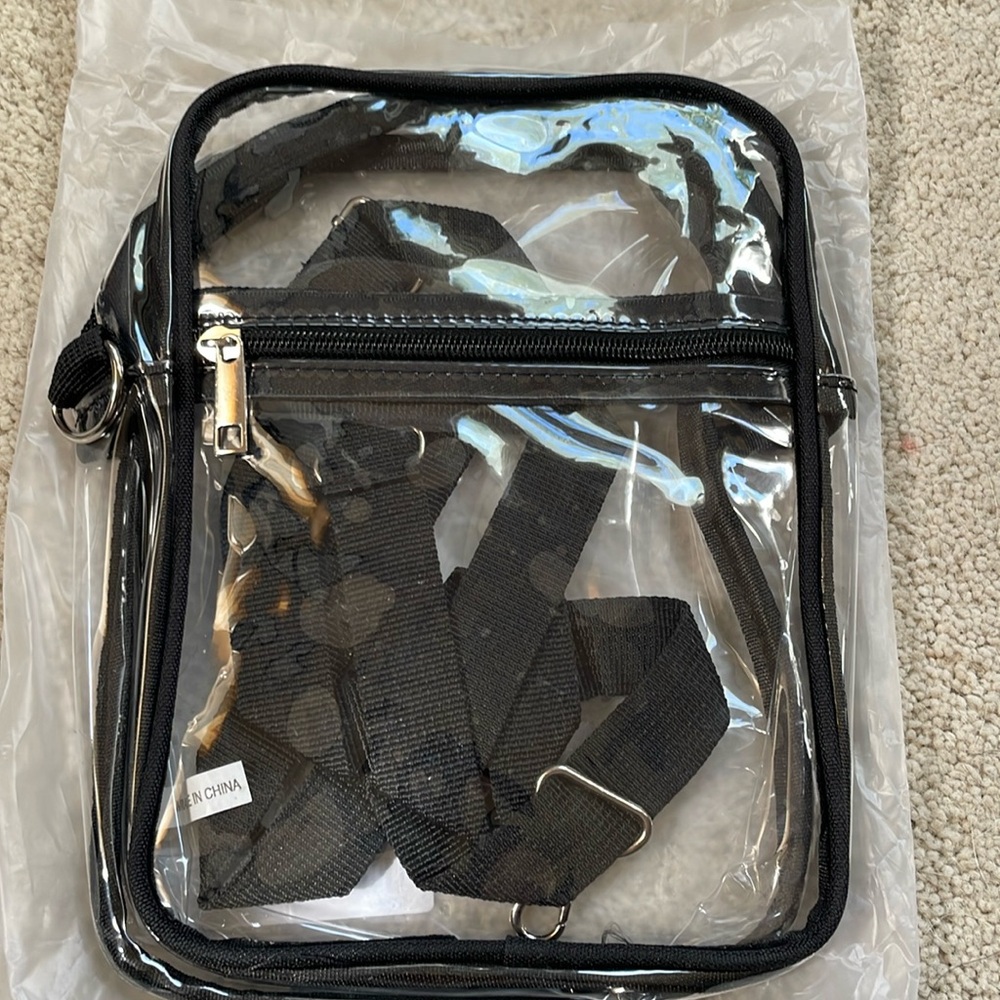 BNIP Clear Crossbody Bag with Black Pipping